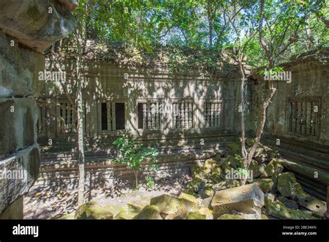 Prasat Beng Mealea temple ruins, Siem Reap Province, Cambodia Stock Photo - Alamy