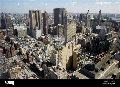 Lower Manhattan skyline Stock Photo - Alamy