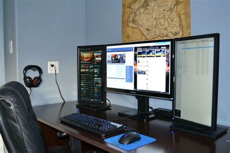 18 Really Amazing Computer Stations | Computer station, Dual monitor setup, Computer desk setup