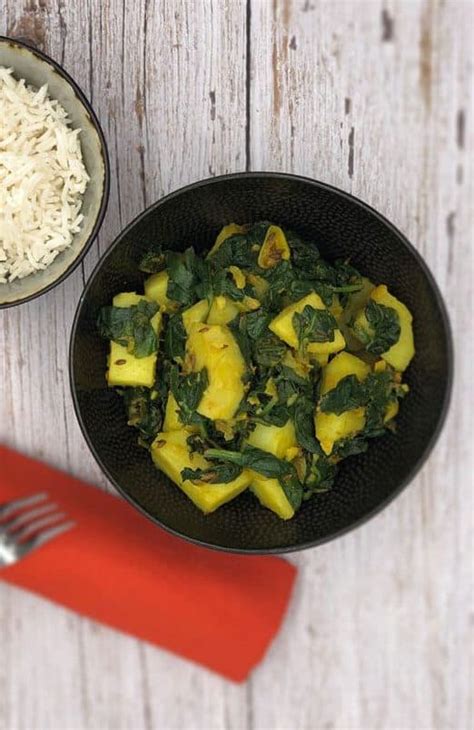 Saag aloo Indian restaurant style - Splash of Taste - Easy Vegetarian ...