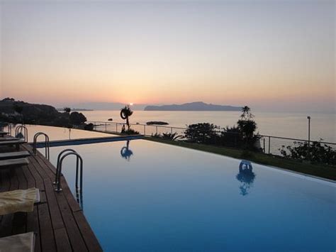 PANORAMA HOTEL - Updated 2024 Prices & Reviews (Galatas, Crete, Greece)