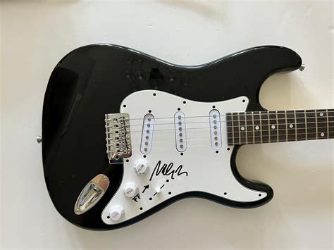 Nate Mendel of Foo Fighters Signed Electric Guitar - CharityStars