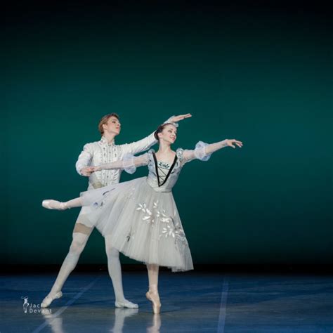 Carolina Sumarok, Karina Laura Leshkin and Taras Titarenko in Swan Lake pas de trois, Tallinn ...