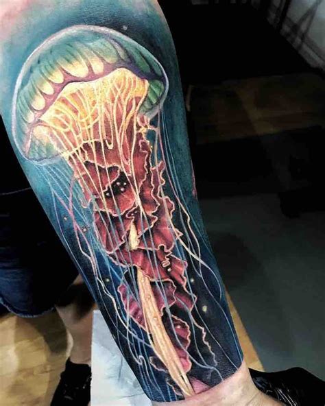 25 Majestic Jellyfish Tattoos Sea Life Tattoos, Ocean Tattoos, Leg ...