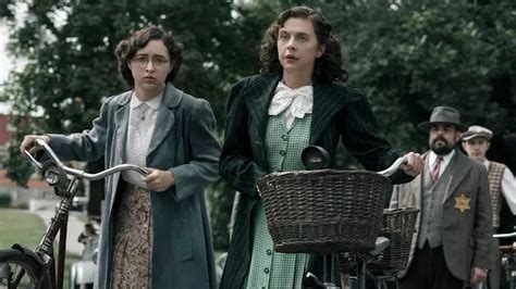The woman who hid Anne Frank takes center stage in ‘A Small Light’ | TBR News Media