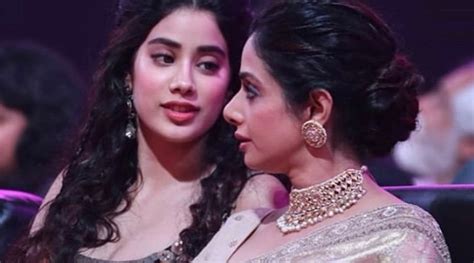 Janhvi Kapoor pens a heartbreaking note for late mother Sridevi: ‘I still look for you ...