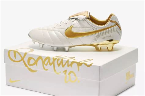 Nike Tiempo Legend 10R "2018 Edition" Released | Soccer Cleats 101