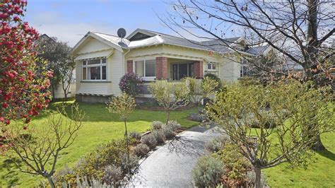 Location and Style - 58 Cole Street , Masterton | Eastern Realty (Wairarapa) Limited