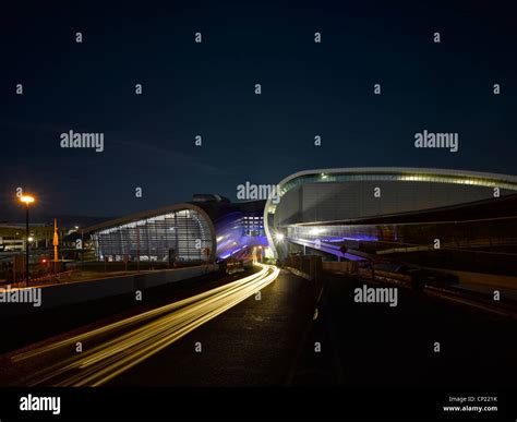 Dublin Airport, Terminal 2 Stock Photo - Alamy