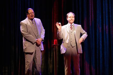 Penn and Teller Shows in Las Vegas | Reviews, Discount, Tickets (2017)