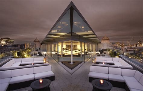 27 Best Rooftop Bars With Dazzling Views In London