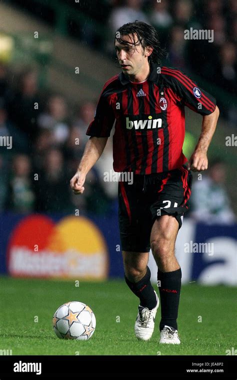 Ac milan v celtic andrea pirlo hi-res stock photography and images - Alamy