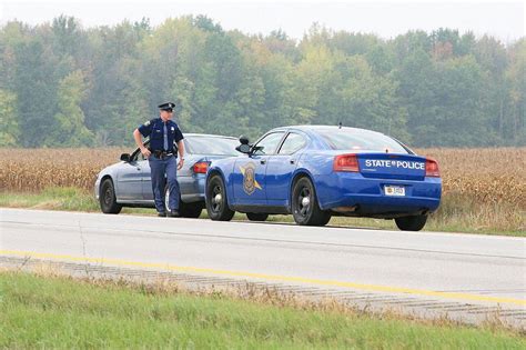 Michigan State Police changing how troopers record race during traffic ...