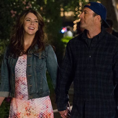 7 Things to Know About the Gilmore Girls Revival