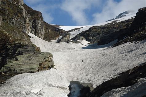 Rohtang Pass – Trekking In Couture