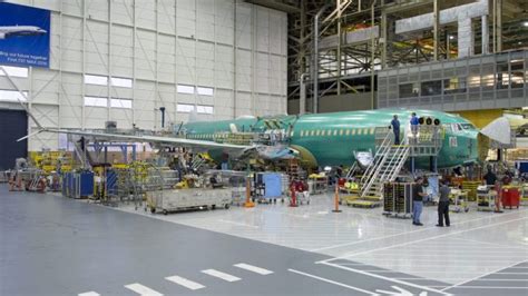 Boeing restarts 737 MAX production | International Flight Network