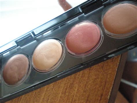 gildedcrush: Drugstore Creme Eyeshadow Palettes Review