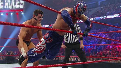 Cody Rhodes vs. Rey Mysterio - Falls Count Anywhere Match: Extreme ...