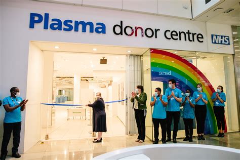 UK’s first COVID-19 convalescent plasma recipient opens new donor centre at Westfield Stratford ...