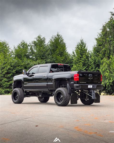 Raise your expectations with a Chevrolet Silverado 3500 HD lifted truck ...