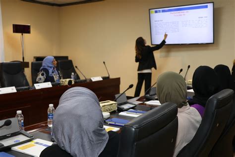 Female Iraqi police officers benefitted from a training on counter-terrorism investigating ...