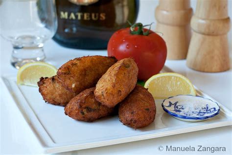 Pasteis de Bacalhau | Recipe | Food, Portuguese recipes, Recipes