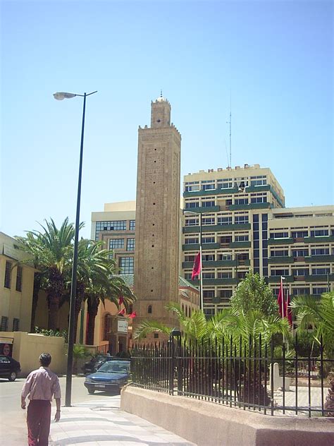 File:Mosquée Mohammed V (Oujda, Maroc).JPG - Wikimedia Commons