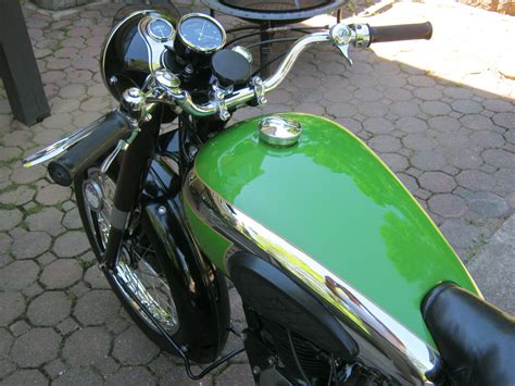 Restored BSA B31 - 1950 Photographs at Classic Bikes Restored |Bikes ...