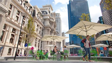 Dilworth Park | Visit Philadelphia