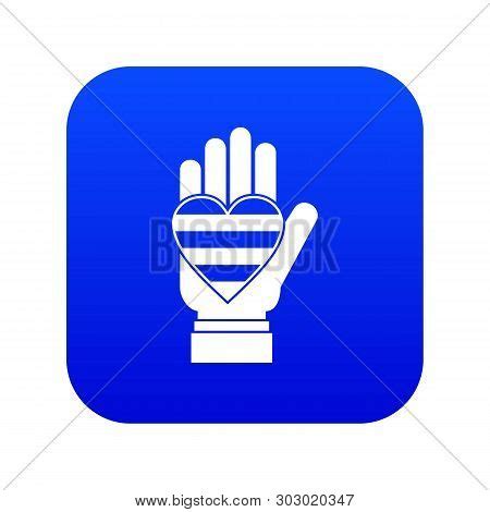 Hand Holding Heart Vector & Photo (Free Trial) | Bigstock