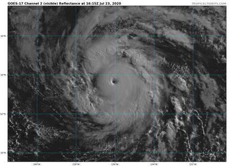 Hurricane Douglas rapidly intensifies, likely to affect Hawaii by ...