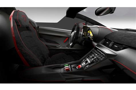 Lamborghini Announces Veneno Roadster