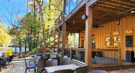 Toccoa Riverside Restaurant Blue Ridge GA | GaMountainsGuide