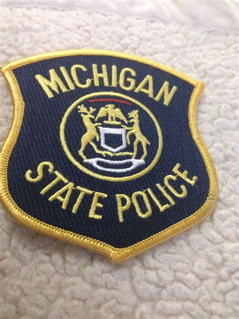 50 best images about State Police/Highway Patrol Patches on Pinterest ...