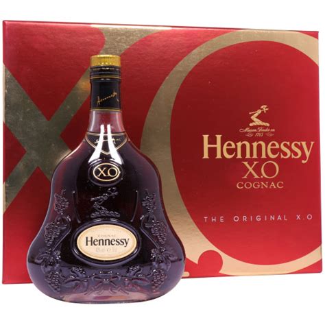 Hennessy Cognac XO gift set with 2 glasses