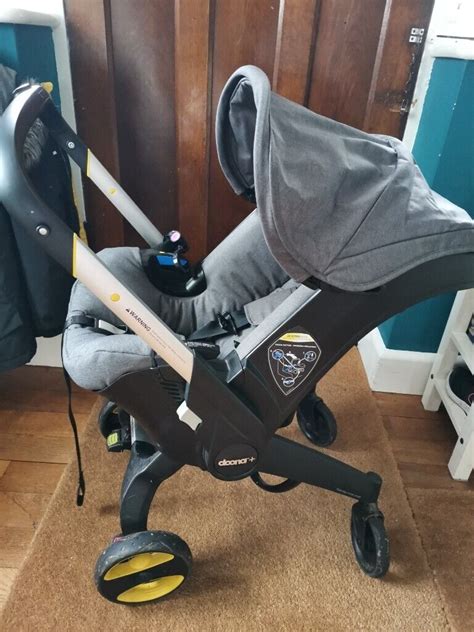 Doona pram/car seat with isofix base | in Bexley, London | Gumtree