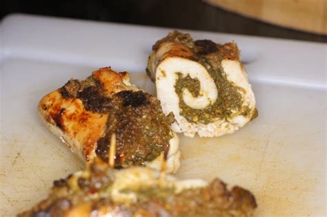 Chicken Roulade with Spinach, Sun-dried Tomatoes & Goat Cheese | REMCooks