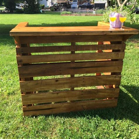 Oak Pallet Bar for Father's Day | Pallet bar, Pallet ideas easy, Pallet ...