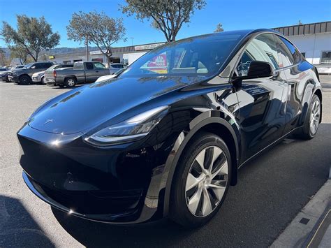 2022 Tesla Model Y (Black) — DETAILERSHIP™