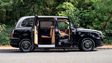 London Cab revisitation: here is the most luxurious taxi in the world - Breaking Latest News