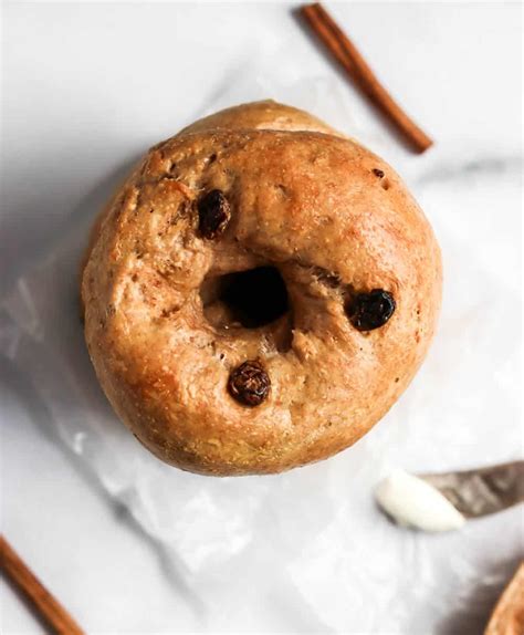 Easy, No Boil Cinnamon Raisin Bagels | Lemons + Zest