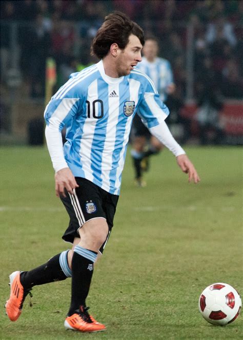Archivo:Lionel Messi, Player of Argentina national football team.JPG - Wikipedia, la ...