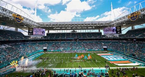 Hard Rock Stadium - Facts, figures, pictures and more of the Miami ...