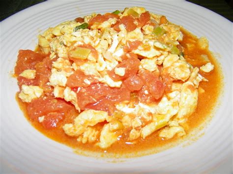 Little Bellevue Kitchen: Tomato Fried Egg