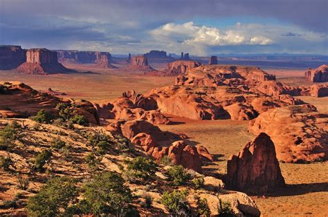 Hunts Mesa | Monument valley, Photography tours, Us road trip
