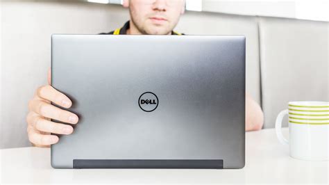 Dell Latitude 13 7370 review: Business laptop review - Tech Advisor