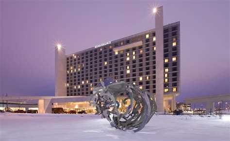 Renaissance Schaumburg Hotel - Portman Architects