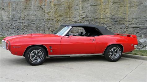 1969 Pontiac Firebird Convertible at Indy 2015 as T87 - Mecum Auctions