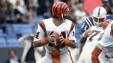 3 Greatest Quarterbacks in Cincinnati Bengals History