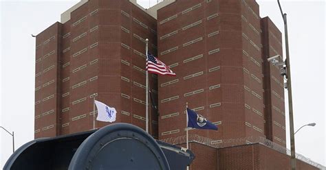 Macomb County Jail inmates could be released due to overcrowding